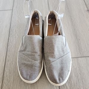 TOMS Women Luca Slip On Frost Grey Chambray/ Stripe Chambray Heel SIZE 7.5